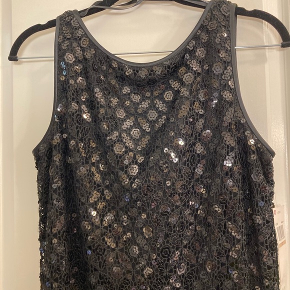 Maggy London NWT black sleeveless sequin shift dress with scalloped hem - Picture 2 of 7